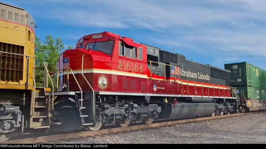UP 1616 Abraham Lincoln